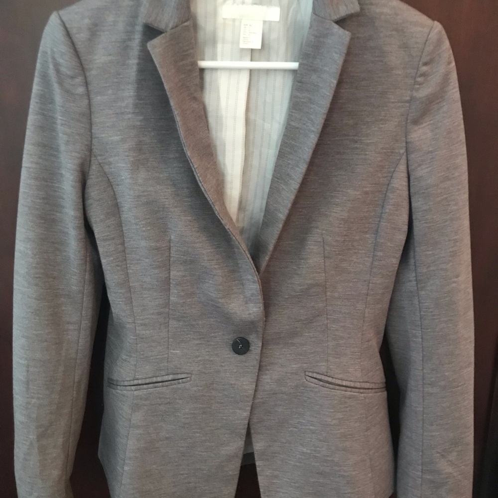 Women’s sports jacket